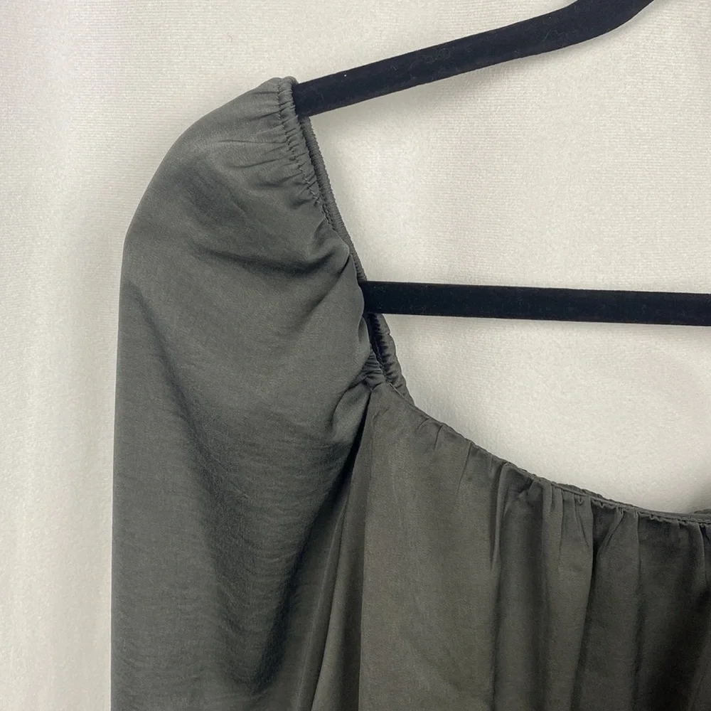 Anthropologie Sadie & Sage Satin Minute Stroll Smock Top Blouse Grey - Small - Picture 3 of 9